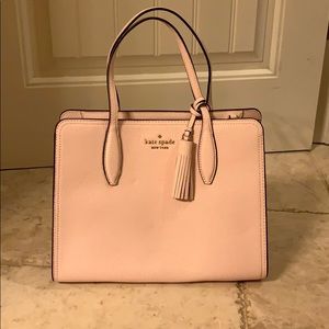 Kate Spade Blush Medium Tote Zipper Closing